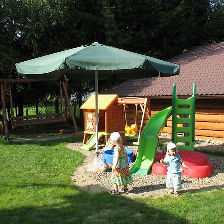 Domek Marców Ustrzyki Dolne Exterior foto