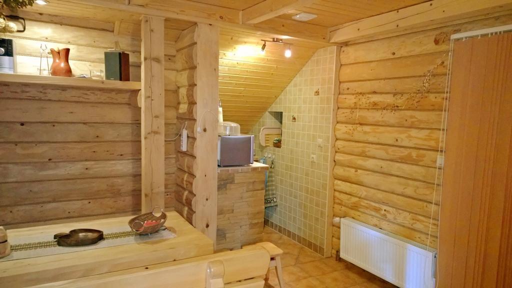 Domek Marców Ustrzyki Dolne Exterior foto