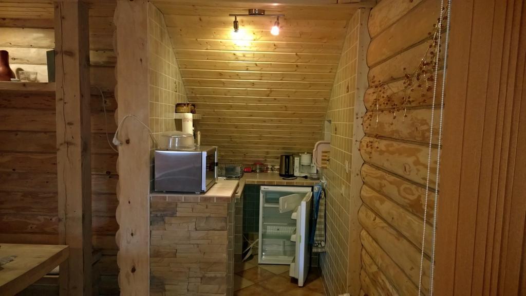 Domek Marców Ustrzyki Dolne Exterior foto