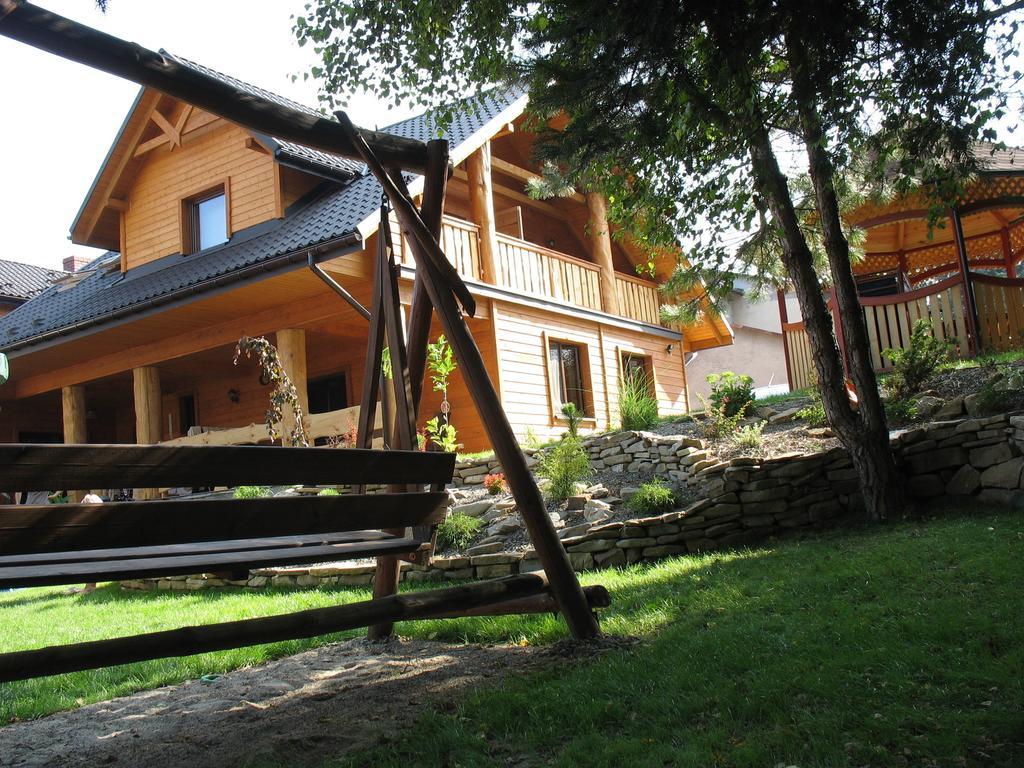 Domek Marców Ustrzyki Dolne Exterior foto